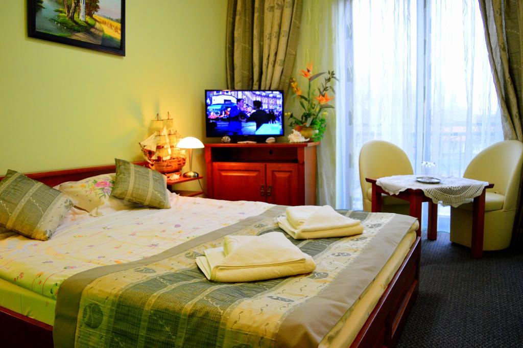 Hotel Spinaker Леба Стая снимка