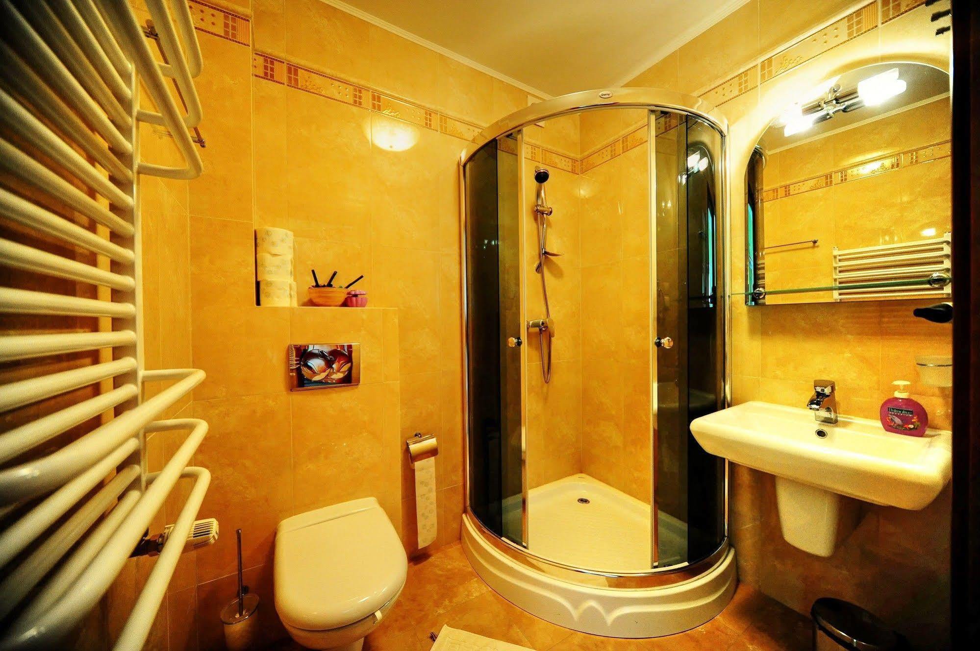 Hotel Spinaker Леба Екстериор снимка